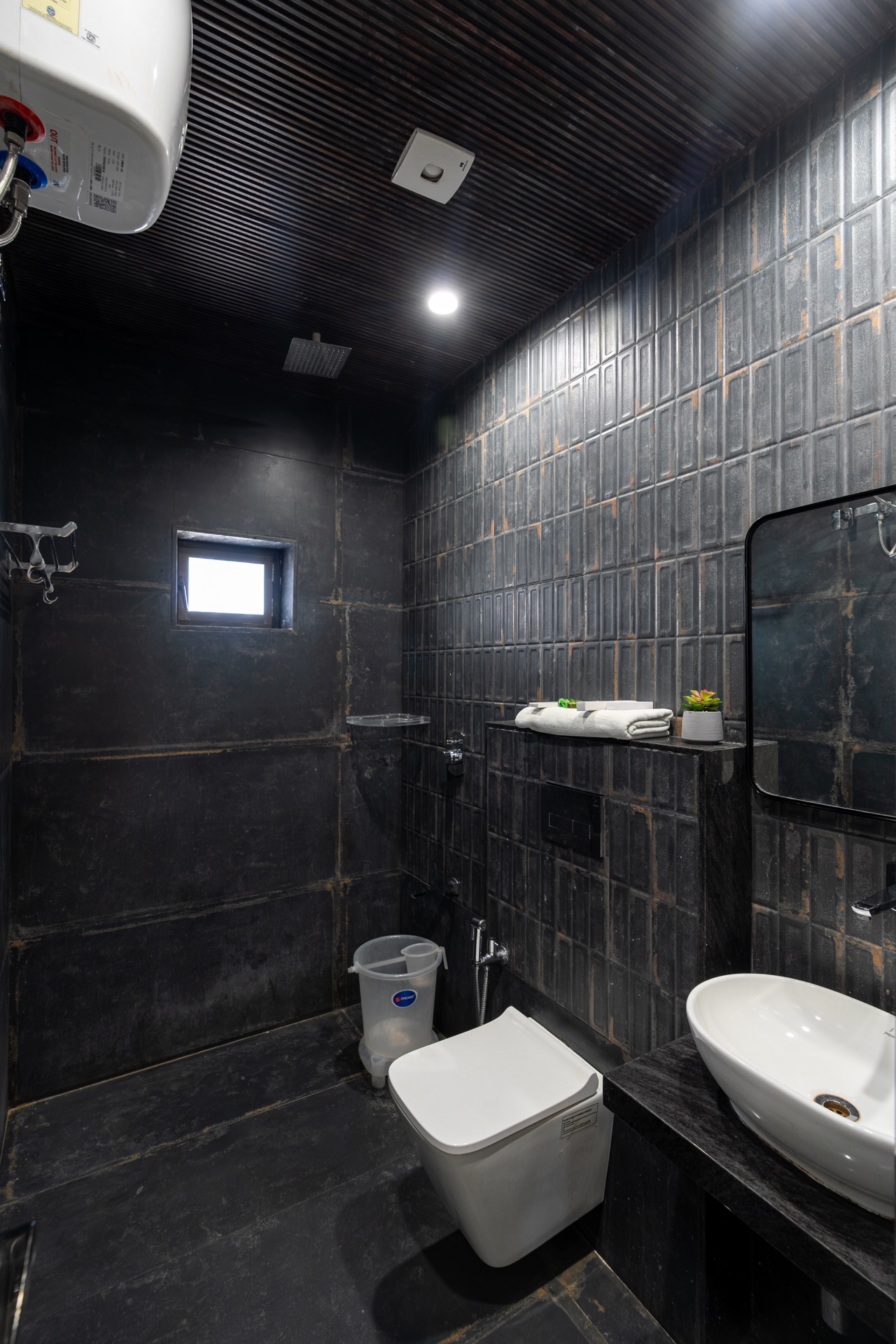 The Family Room bathroom